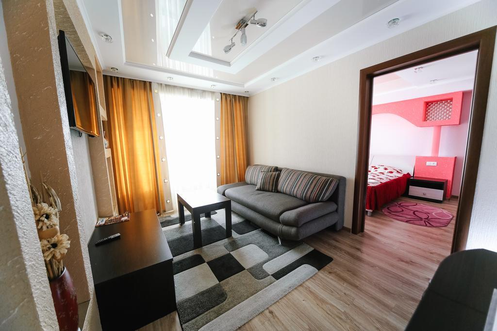 Hotel Sary Arka Pavlodar Exteriér fotografie